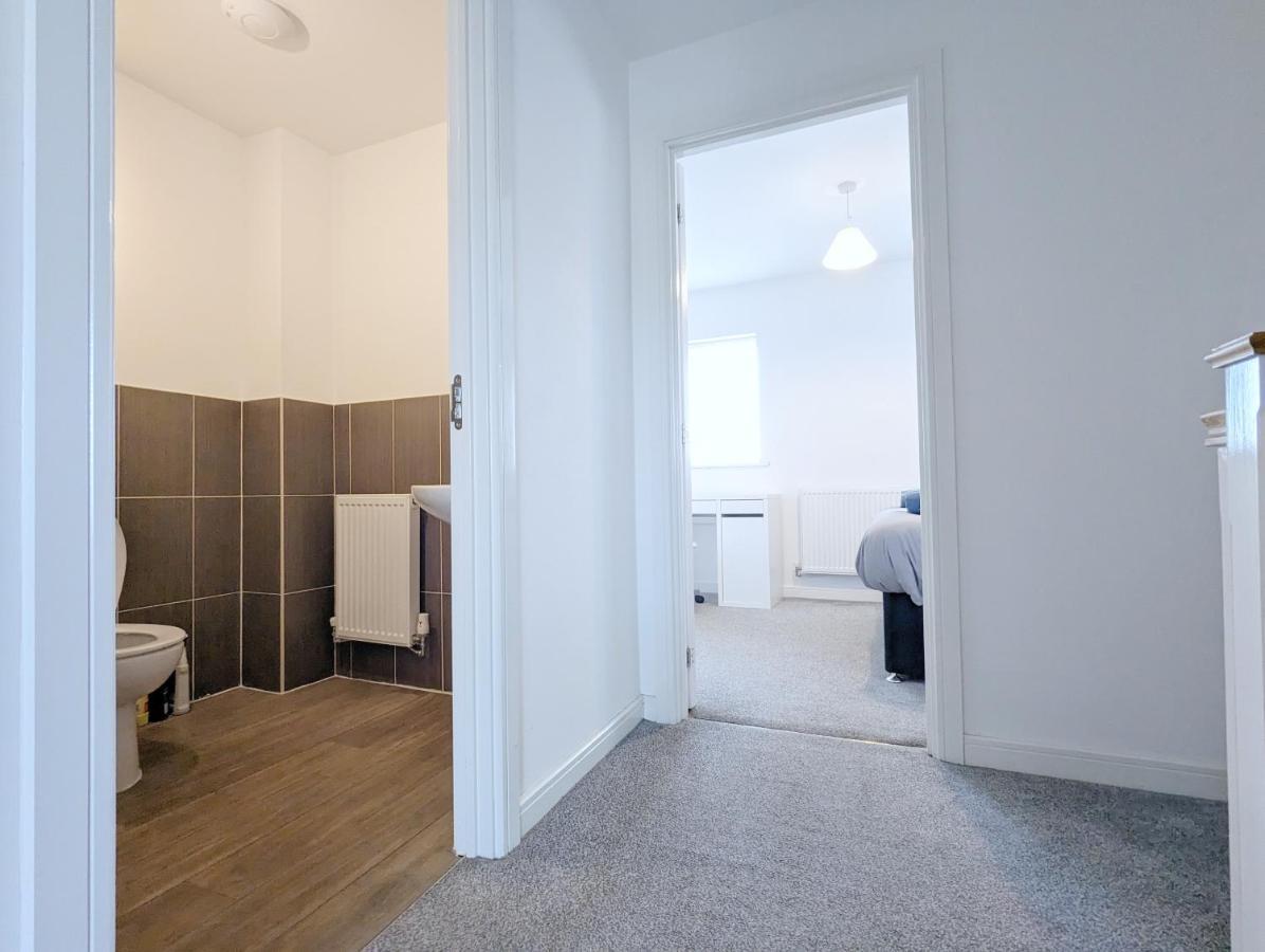 Guest Rooms Near City Centre & Anfield Free Parki Liverpool Kültér fotó