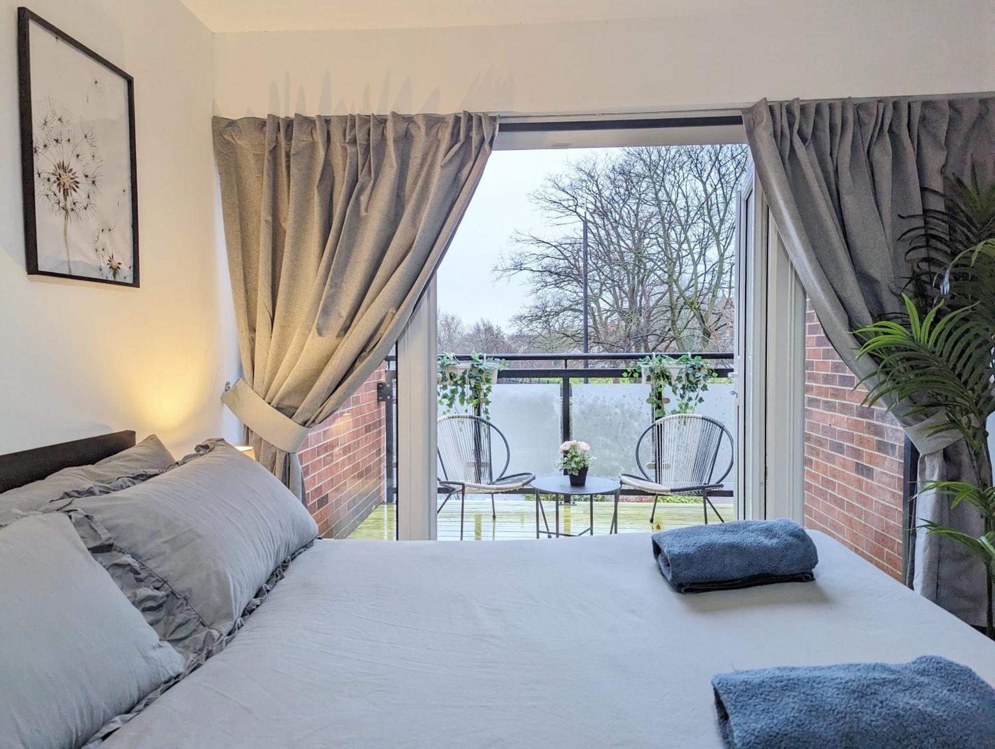 Guest Rooms Near City Centre & Anfield Free Parki Liverpool Kültér fotó