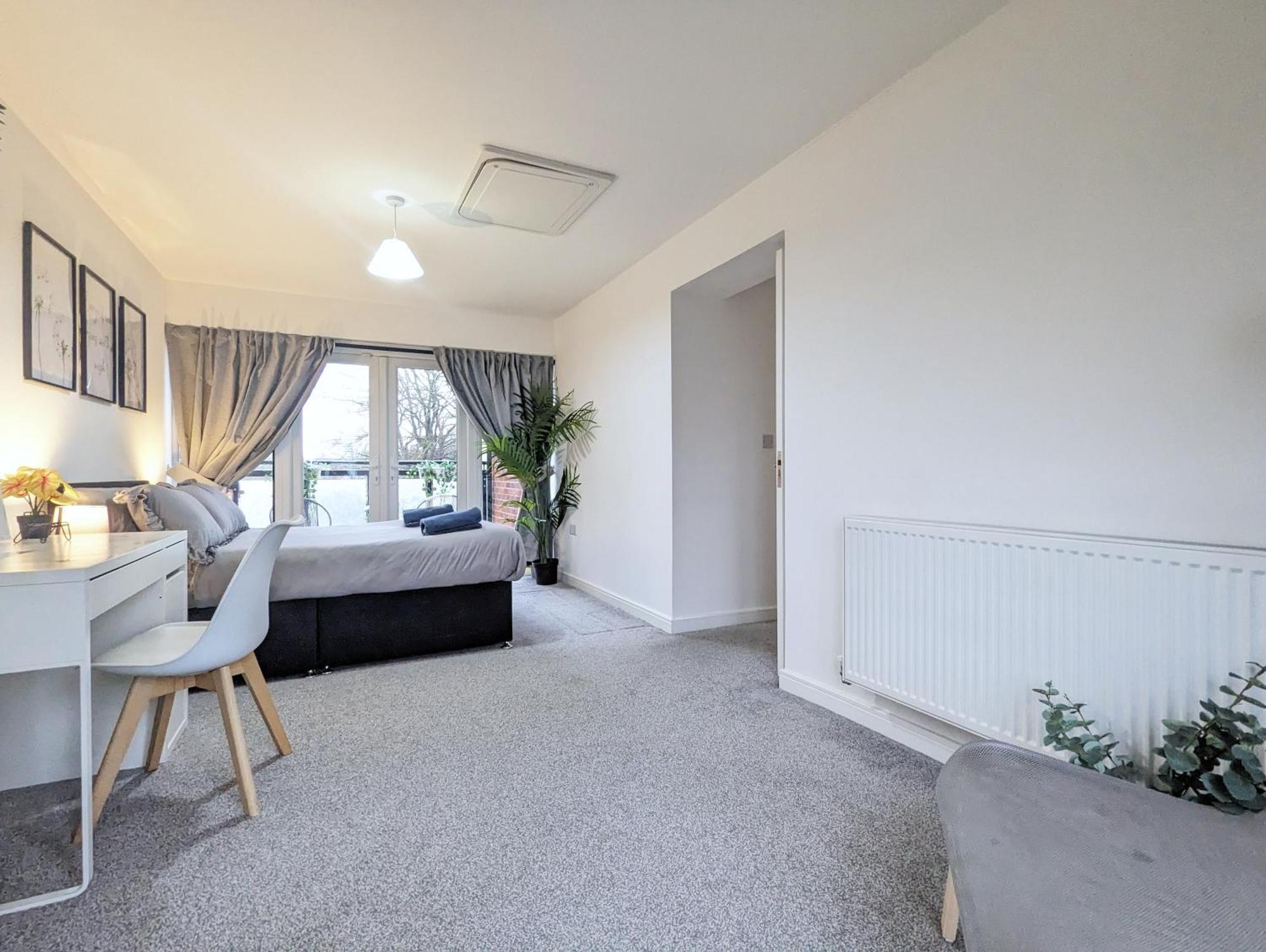 Guest Rooms Near City Centre & Anfield Free Parki Liverpool Kültér fotó